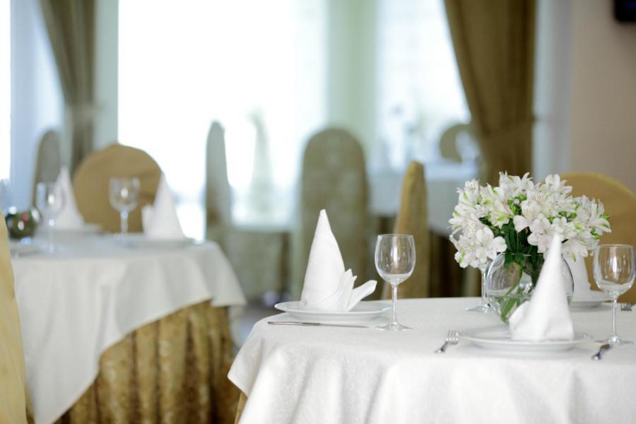 Hotel Knyazhyi Dvir Knyazhichi  Esterno foto