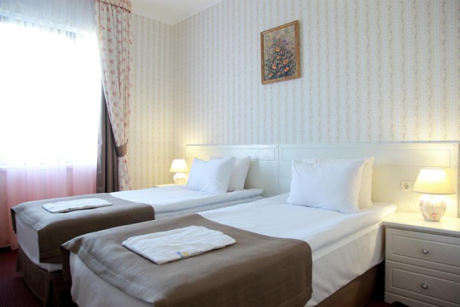 Hotel Knyazhyi Dvir Knyazhichi  Camera foto
